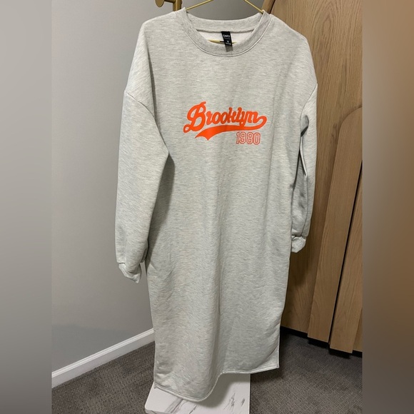 Dazy Brooklyn 1980 Sweatshirt Dress - Picture 1 of 3